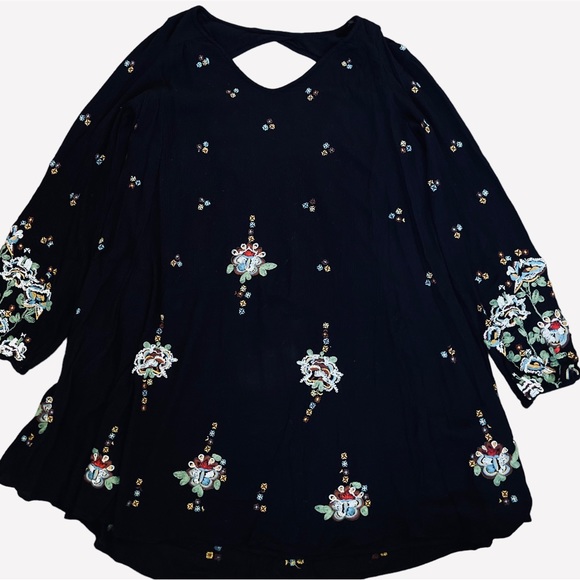 Free People Oxford Embroidered Mini Dress. - Picture 9 of 10